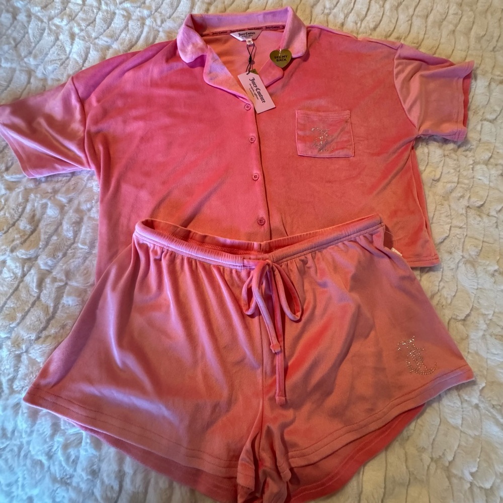 NWT 2 Piece Juicy Couture Pink Velour Rhinestone Bling Shorts Pajama Set - Picture 4 of 16